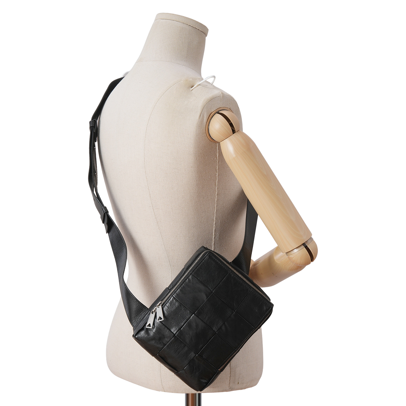 BOTTEGA VENETA(USED)보테가베네타 카세트 미니 슬링백